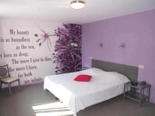 Well'In Hotel Wellin Bagian luar foto